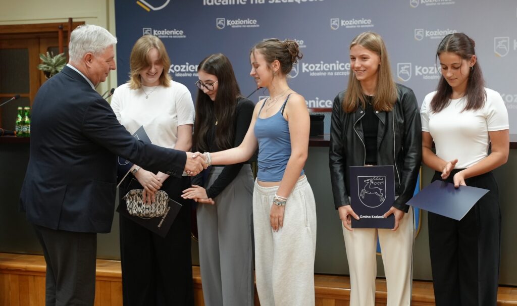 Wręczenie nagród w Urzędzie Gminy