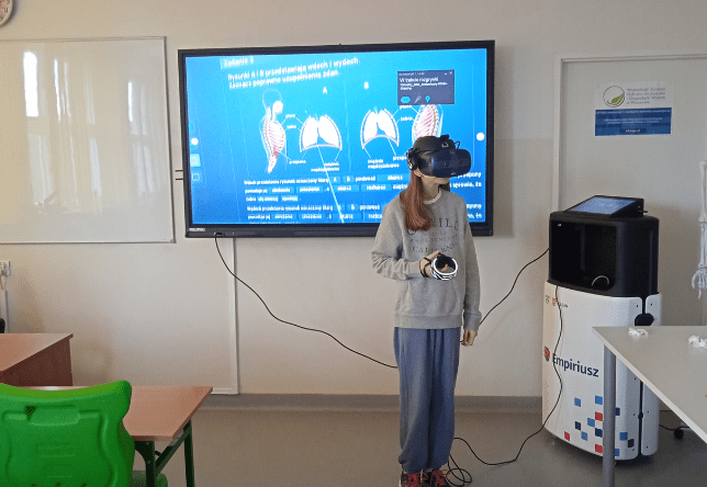 Układ oddechowy z Empiriuszem w klasie VII