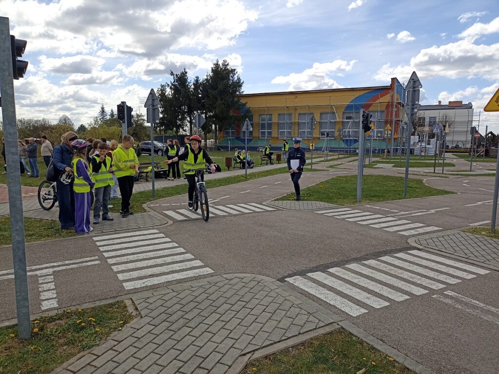 Eliminacje rejonowe XLVII Ogólnopolskiego Turnieju Bezpieczeństwa w Ruchu Drogowym w Starych Zawadach gm. Jedlińsk 23.04.2026r.