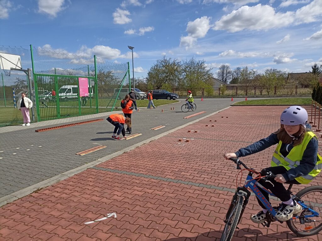Eliminacje rejonowe XLVII Ogólnopolskiego Turnieju Bezpieczeństwa w Ruchu Drogowym w Starych Zawadach gm. Jedlińsk 23.04.2026r.