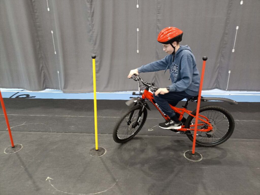 Eliminacje powiatowe XLVII Ogólnopolskiego Turnieju Bezpieczeństwa w Ruchu Drogowym, które odbyły się 9.04.2026r. w Publicznej Szkole Podstawowej nr 3 z Oddziałami Integracyjnymi w Kozienicach