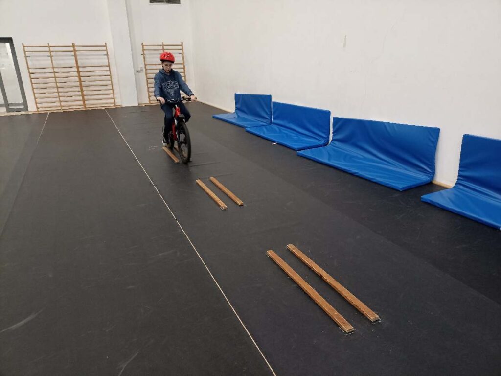 Eliminacje powiatowe XLVII Ogólnopolskiego Turnieju Bezpieczeństwa w Ruchu Drogowym, które odbyły się 9.04.2026r. w Publicznej Szkole Podstawowej nr 3 z Oddziałami Integracyjnymi w Kozienicach